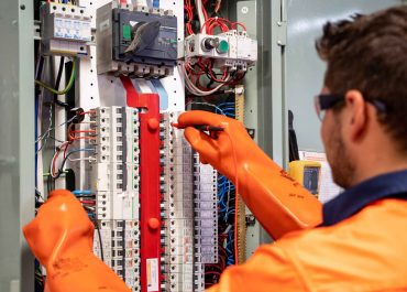 Evolution du cadre légal de l’habilitation électrique au Luxembourg pour technicien qualifié